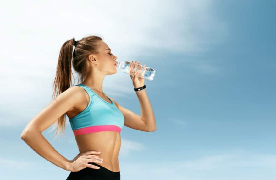 uống nhiều nước sau khi vận động