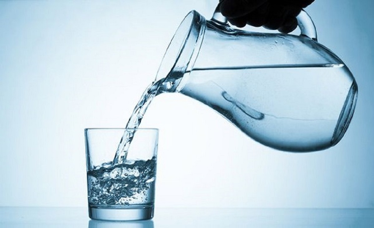 Uống nước sôi để nguội lâu ngày có tốt cho sức khỏe?